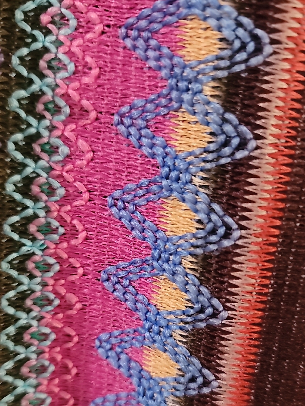 Vibrant Multicolor Knit Cardigan - Picture 6 of 8